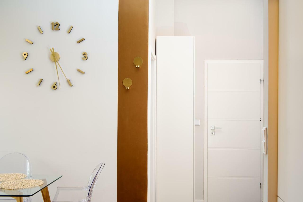 Zoli Apartment Варшава Екстериор снимка