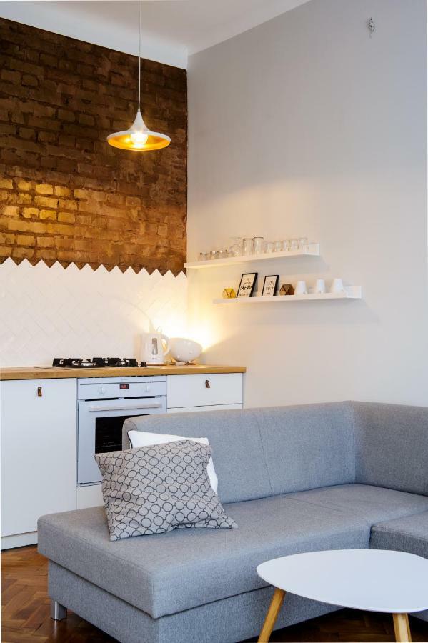 Zoli Apartment Варшава Екстериор снимка