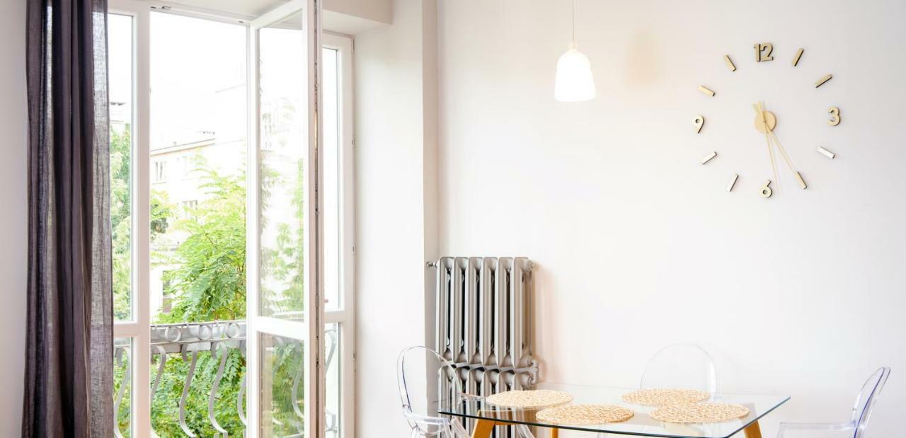 Zoli Apartment Варшава Екстериор снимка